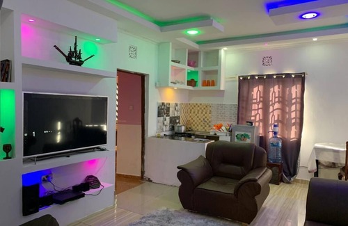 Kenya Casa | Crystal Homes. Classy, Secure & private with wifi, netflix & swimmingpool
