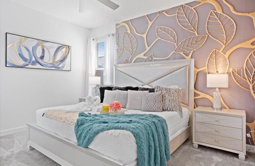 Campbell Casa | Crystal in Storylake resort 5beds with pool, gameroom