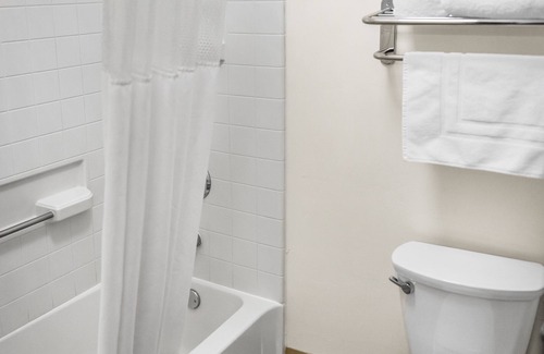 West Valley City Hotel | Crystal Inn Hotel & Suites West Valley City