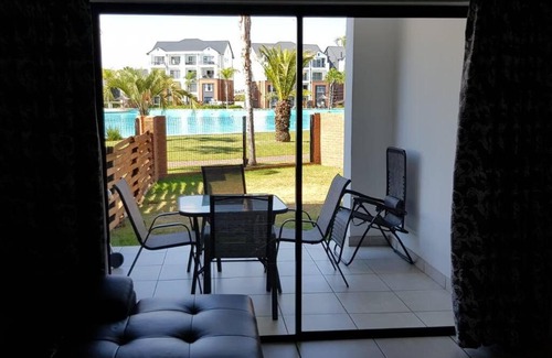 Tshwane Apartamento | Crystal lagoon View 3Bed Apartment