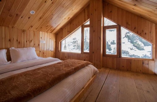Jibhi Casa | Crystal Mountain Jibhi