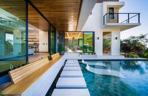 Santa Barbara Casa | Crystal Ocean Retreat Luxury Pool Home For 12