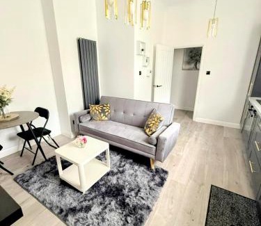 Crystal Palace Apartamento | Crystal Palace Stylish gfloor 1bed apartment,3 minutes walk to Crystal palace station