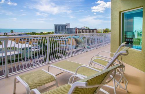 Treasure Island Apartamento | Crystal Palms Beach Resort