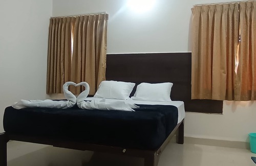 Dharwad Hotel | Crystal Resorts