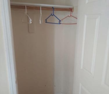 Newark Casa | Crystal Room 1 Guest House near 12mins to EWR airport/Prudential/NJIT/Penn station