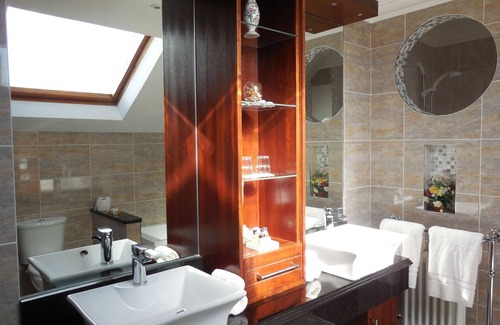Killarney Casa | Crystal Springs B&B