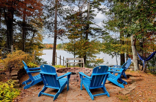 Tomahawk Cabaña | Crystal Tree Cottage - A Northwoods Sunset Lake House