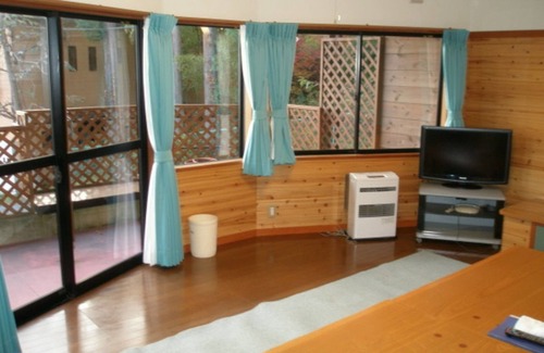 Oishi Cabaña | Cshaped cottage for 8 people View of Mt Fuji a / Minamitsuru-gun Yamanashi