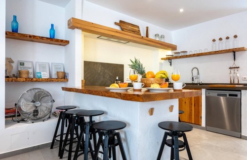 Malaga-Este Villa | CT 206 Faro's Malaga Beachhouse