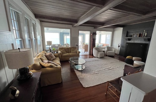Pine Orchard Casa | CT Waterfront beach house! Family-sized with all the amenities.