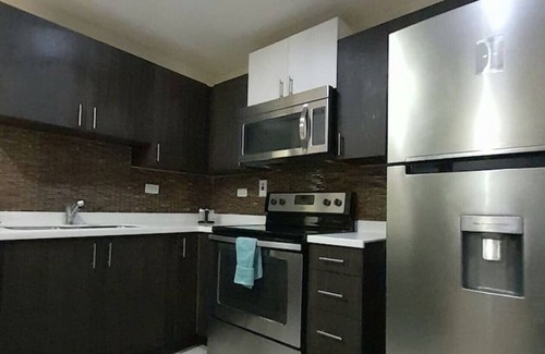 New Kingston Apartamento | CTBH @ Brompton Est. #27 & #32 [2-Bedroom w/ Pool]