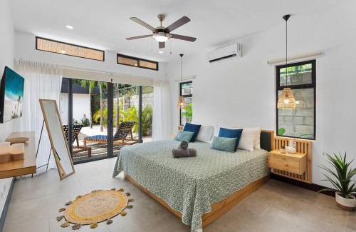 Tamarindo Villa | CU7 Beach Home Oasis with Private Pool and Guest House