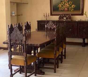 Tarija Casa | Cuarto con baño compartido, casa centro