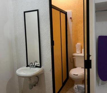 Tapachula Apartamento | Cuarto Telera- amplio, céntrico- Casa de Teru