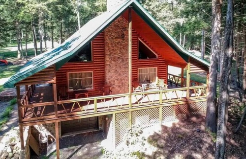 Clearfield Cabina | Cub Cabin @ The Bear's Den
