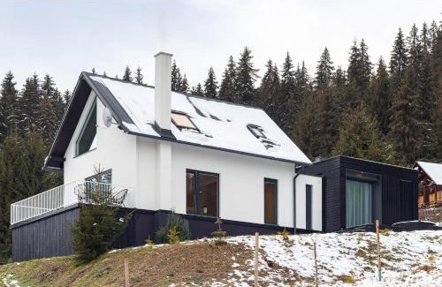 Joseni Casa | CUBE Bucin