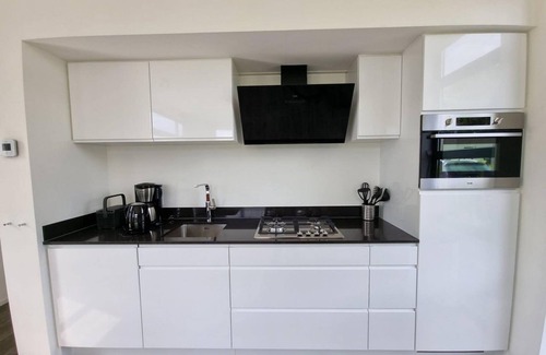Biddinghuizen Casa | Cube Maximaal 4 by Interhome