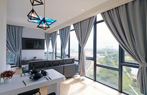 Tebrau Apartamento | CUBE8TEEN#Austin Central #Walk to Little Paris