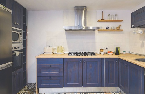 Coin Chalet De Esquí | Cubo's Casa La Luz de Coin / urbano / terraza / wifi gratis