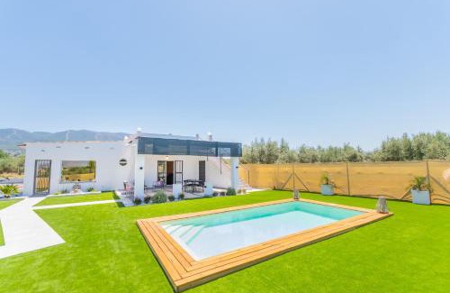 Alhaurín el Grande Casa | Cubo's Finca La Libelula