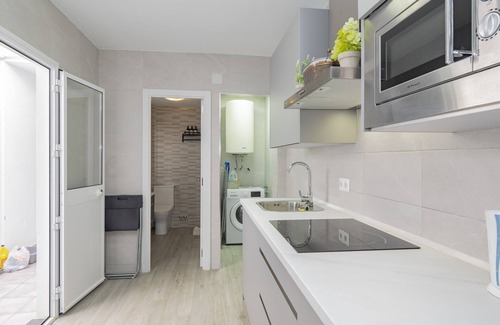 Pedregalejo Playa Apartamento | Cubo's Sea House Pedregalejo / cerca de playa / urbano / wifi gratis