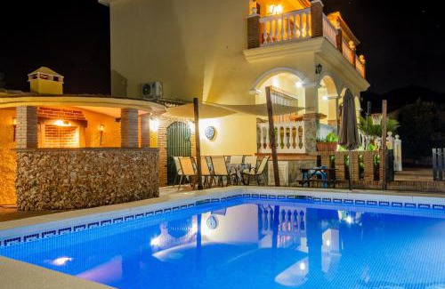 Alhaurín de la Torre Villa | Cubo's Villa Torre Encina