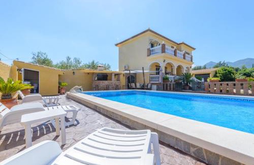 Alhaurín de la Torre Villa | Cubo's Villa Torre Encina