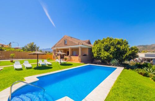 Alhaurín de la Torre Villa | Cubo's Villa Plumaria de Alhaurin