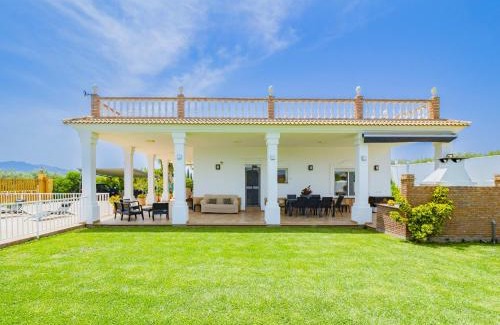 Alhaurín el Grande Villa | Cubo's Villa San Jose