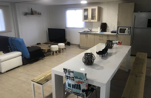 Morata de Tajuña Casa | cuchifarm alojamiento cerca de la Warner Bros