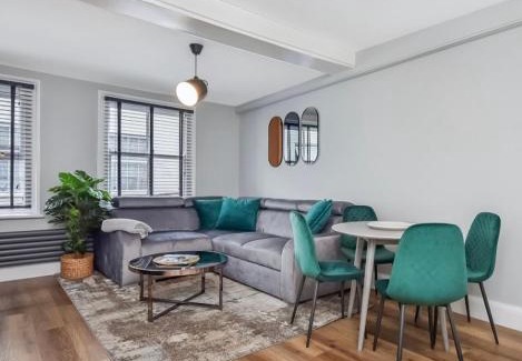 Colchester Casa | Cuckoo Rooms