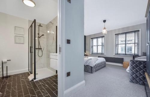Colchester Casa | Cuckoo Rooms