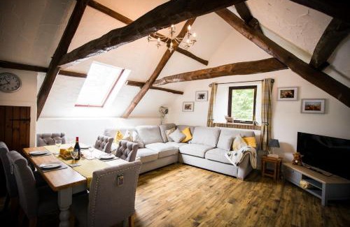 Rosevine Casa | Cuckoo's Nest at Country Ways