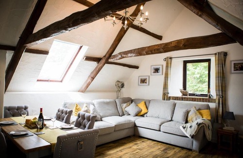 Rosevine Casa | Cuckoo's Nest at Country Ways
