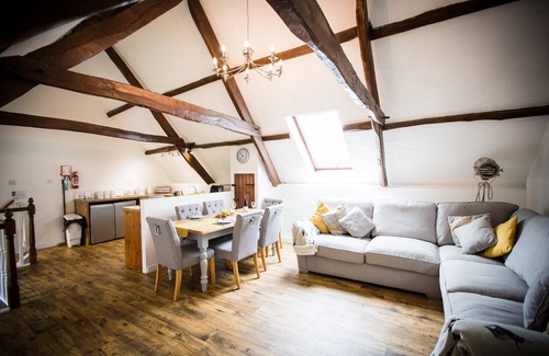 Devon Apartamento | Cuckoo's Nest - Dog Friendly Cottage with a hot tub