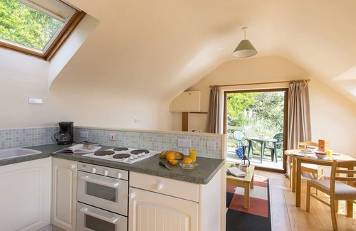 Marazion Cabaña | Vista Cudden - Carácter y espaciosa casa de campo. Jardín privado. Vista panorámica al mar