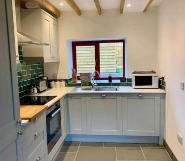 Haverfordwest Casa | Cuddfan Fach - Pembrokeshire Stunning Barn near the Coastal Path