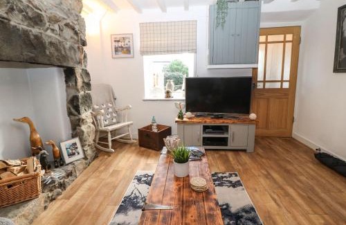 Llithfaen Casa | Cudfan Fach