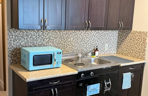 Eau Claire Apartamento | Cultural Crossing: Cozy City Escape