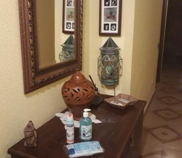 Almagro Apartamento | CULTURAS Y COLORES EN ALMAGRO -WIFI alta velocidad, NETFLIX, Parking -Promocion EMPRESAS-
