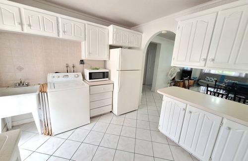Keizer Hill Apartamento | Cumber's Tropical Apartments