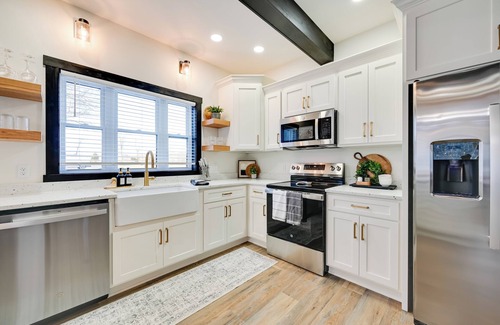 Burkesville Cabina | Cumberland River On-Site: Mtn-View Hideaway!