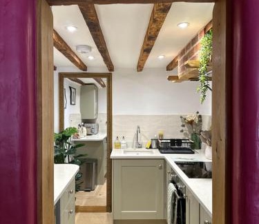 Wendover Apartamento | Curiosity Cottage