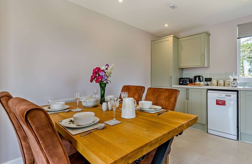 Hereford Casa | Curlews Rest at Canon Bridge Fishery
