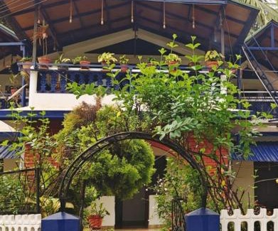 Anjuna Villa | CURLIES BLUE HOUSE