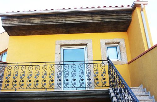 Sendim Casa | Curral de l Tiu Pino