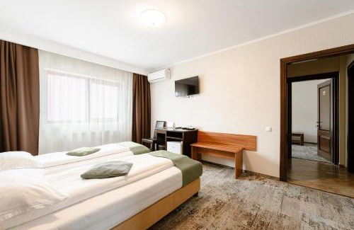 Scheia Casa | Curtea Bizantina