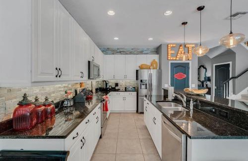 Watersong Casa | Custom 7-Bd Hm Loaded w Amenities Watersong-216YS