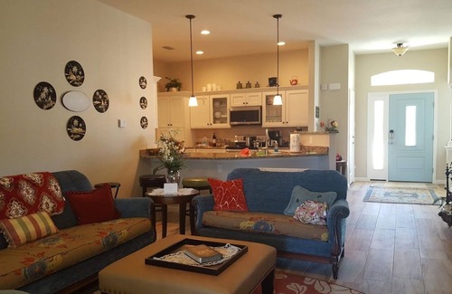 Rotonda Heights Casa | Custom Built 3 Bdr/2 Ba House Near Golf and Beaches in Rotonda West FL